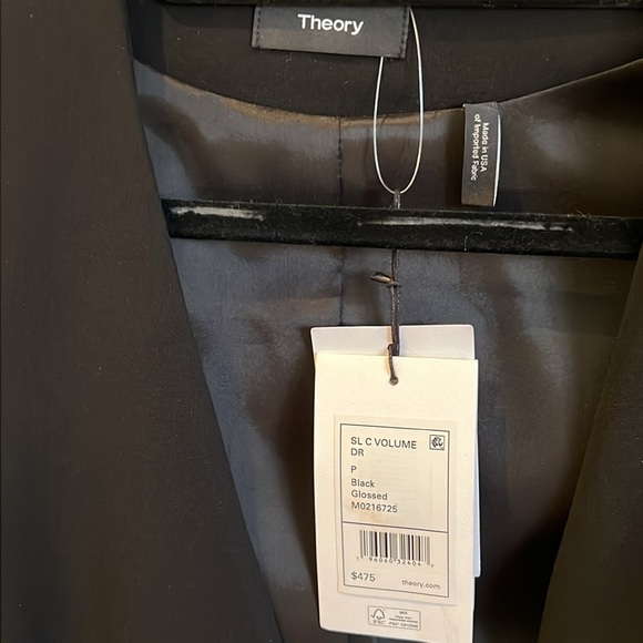 Brand New with Tags-Theory Crepe Blazer - Picture 3 of 7